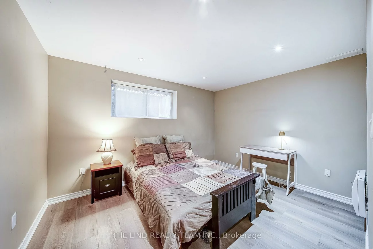 15809, Dufferin, Rural King, King