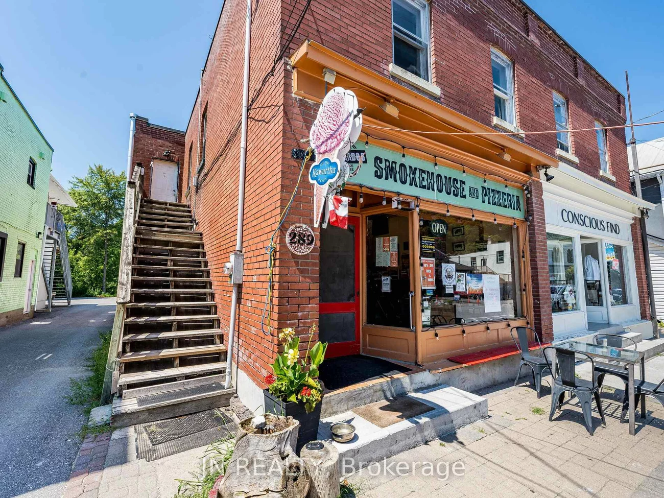 289, Main, Schomberg, King