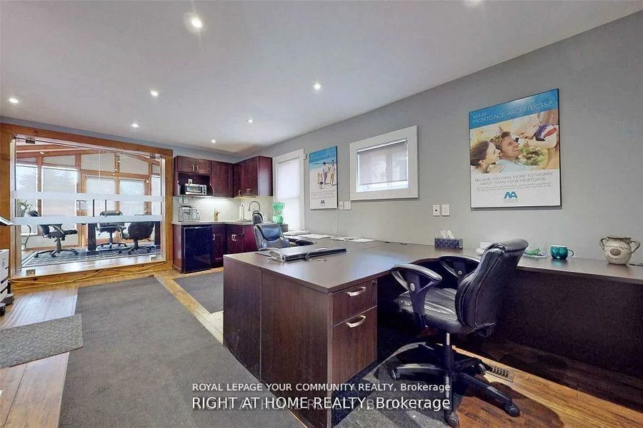 13066, Keele, King City, King