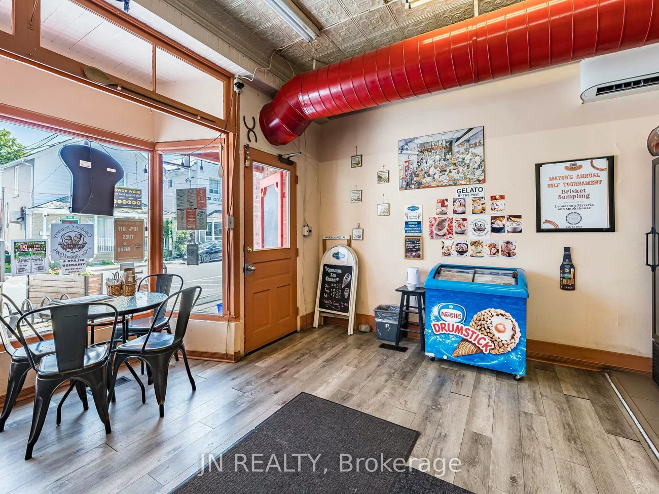 289, Main, Schomberg, King