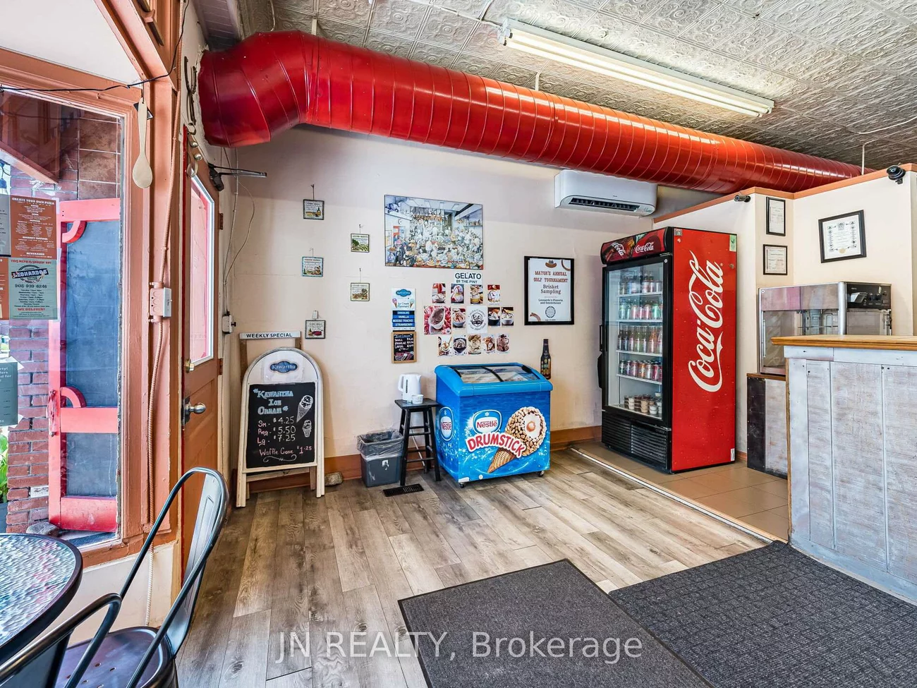 289, Main, Schomberg, King