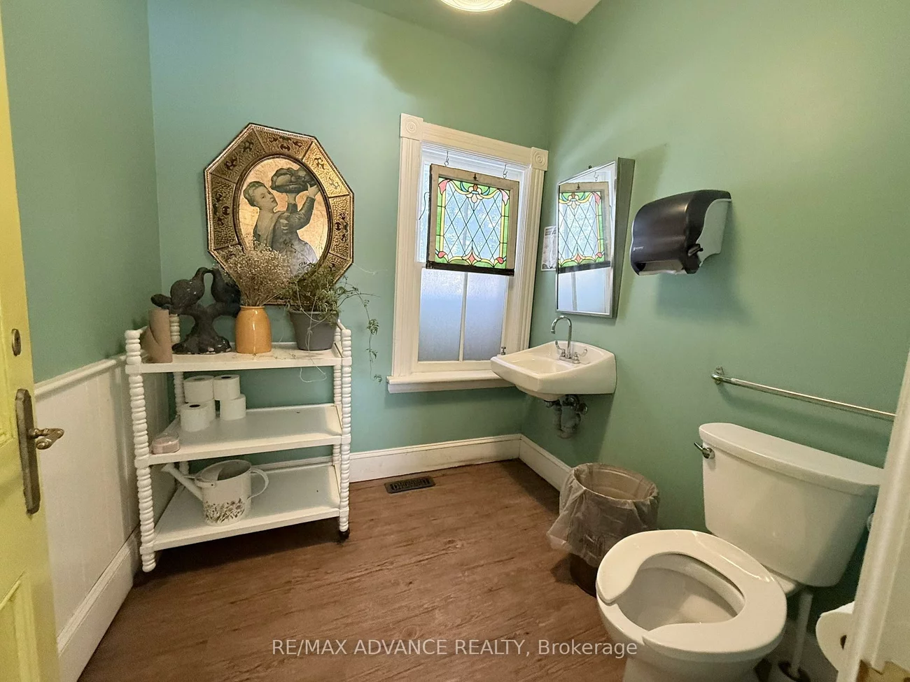 12974, Keele, King City, King