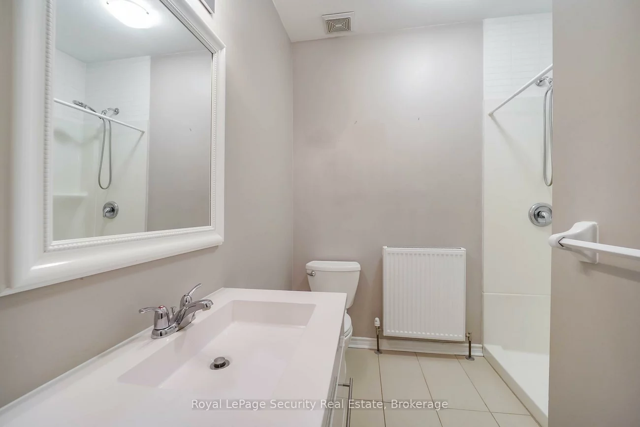 272, Main, Schomberg, King