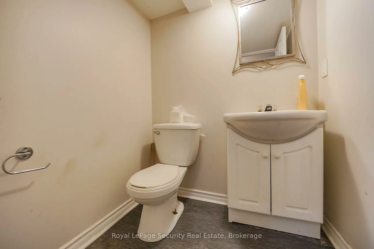 272, Main, Schomberg, King