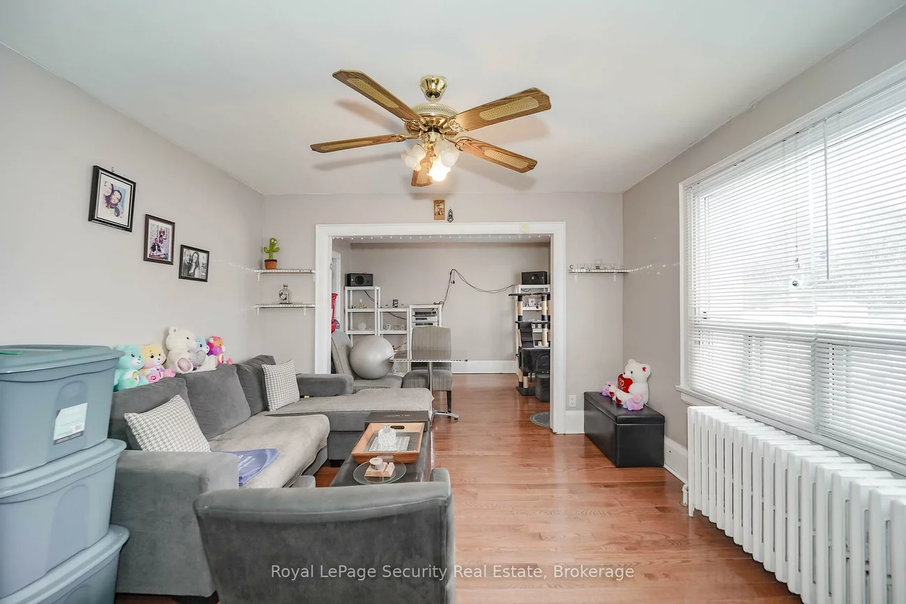 272, Main, Schomberg, King