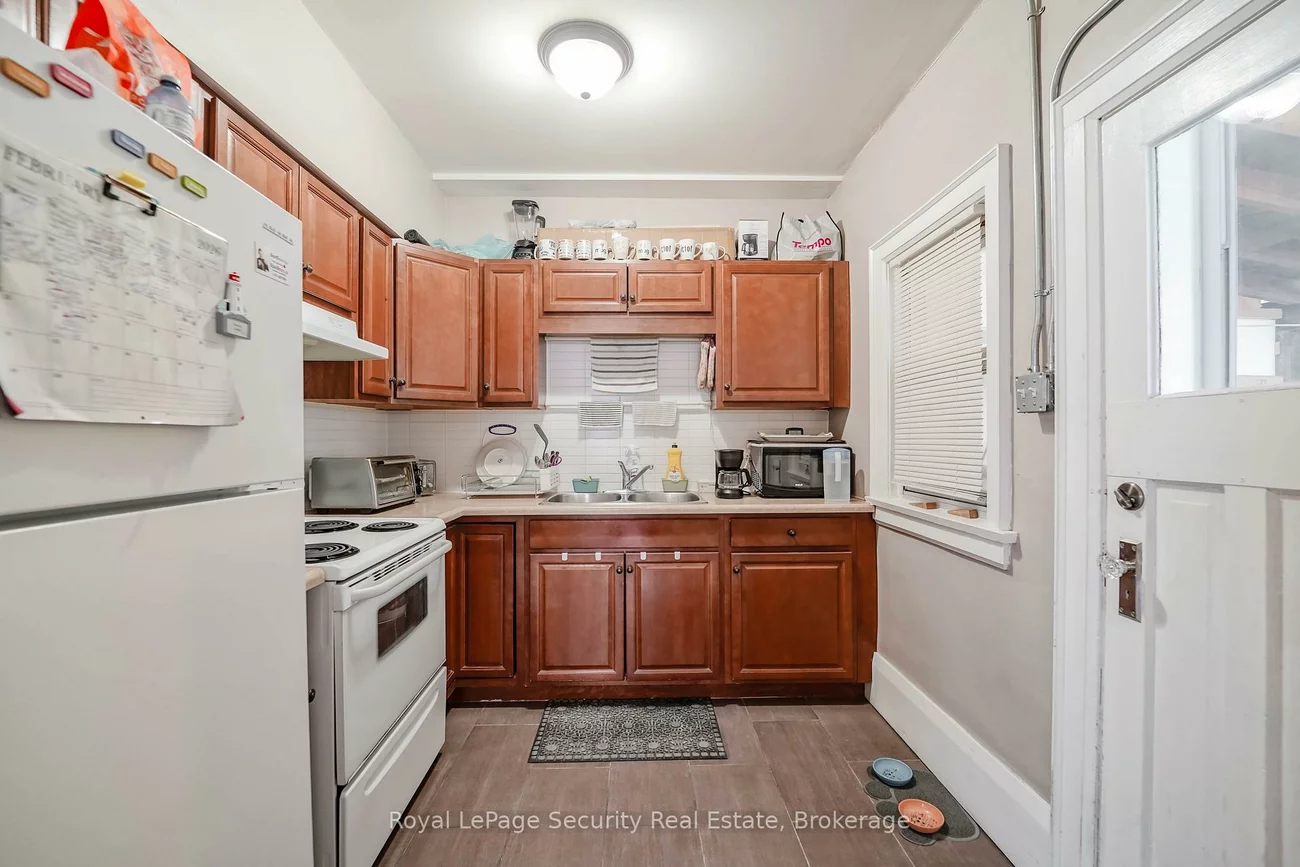 272, Main, Schomberg, King