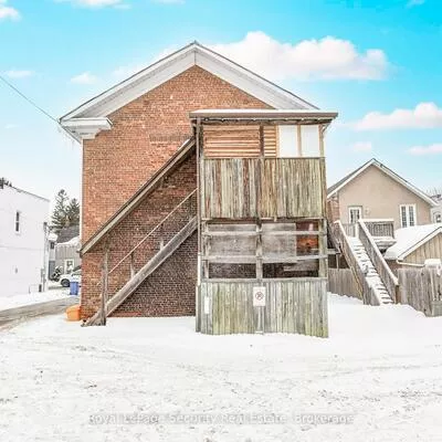 272, Main, Schomberg, King