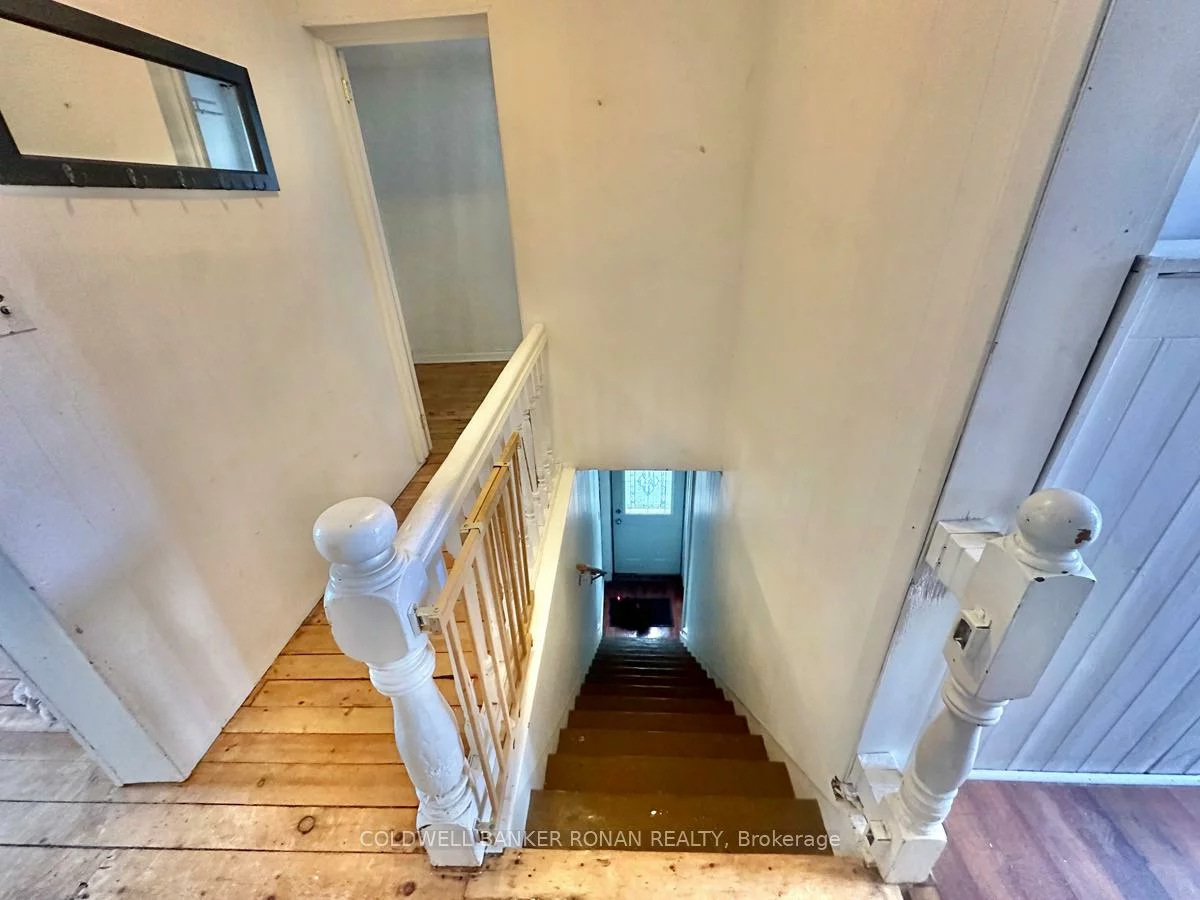 284, Main, Schomberg, King