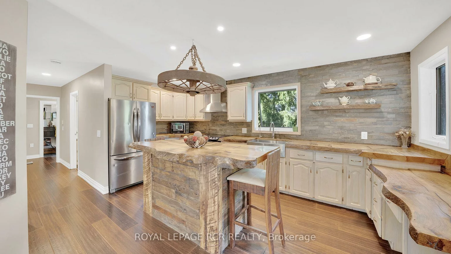 15735, Highway 27, Rural King, King