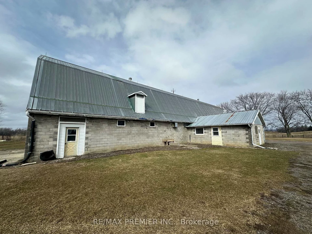 17150, 10th Concession, Rural King, King