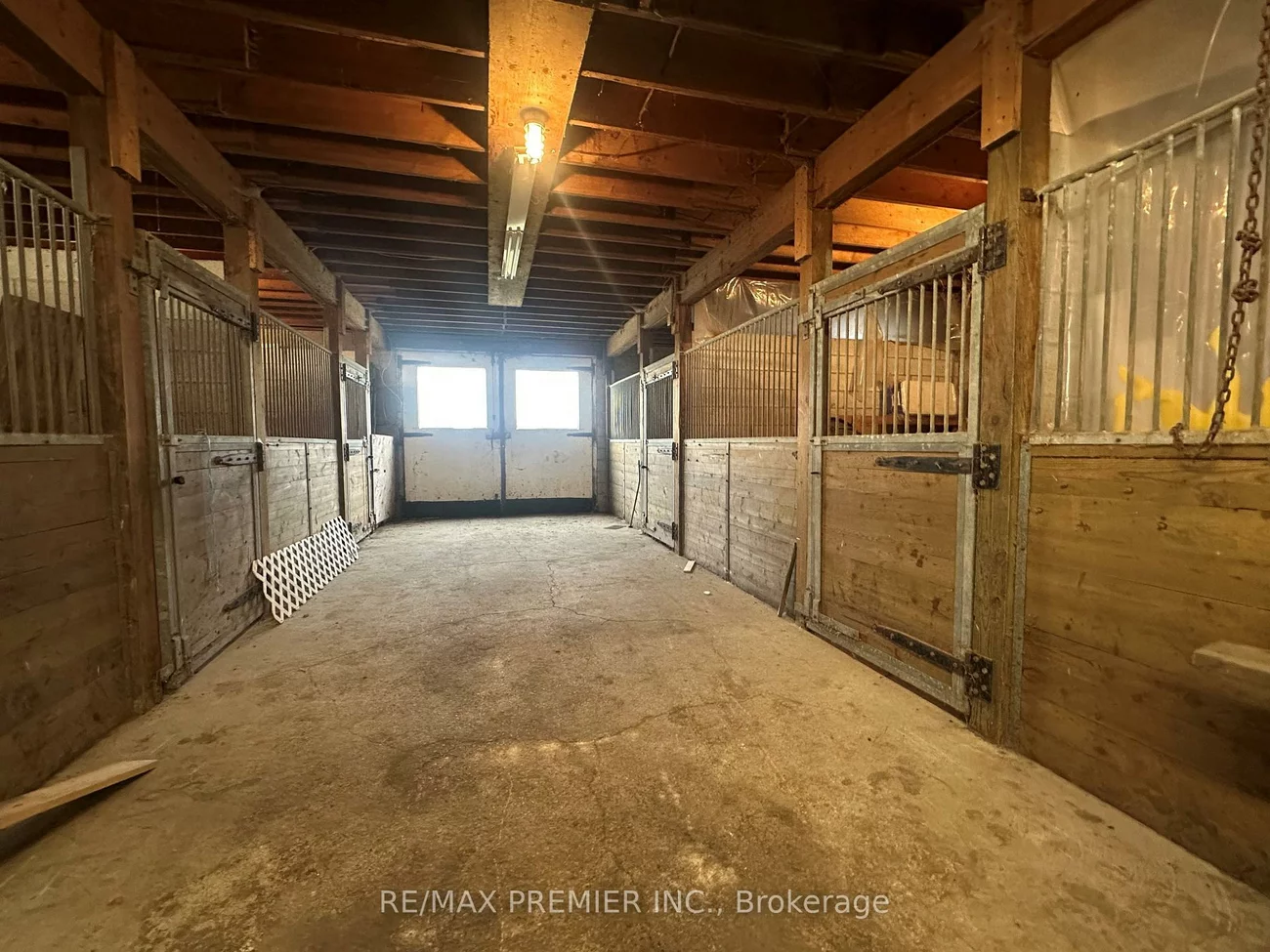 17150, 10th Concession, Rural King, King