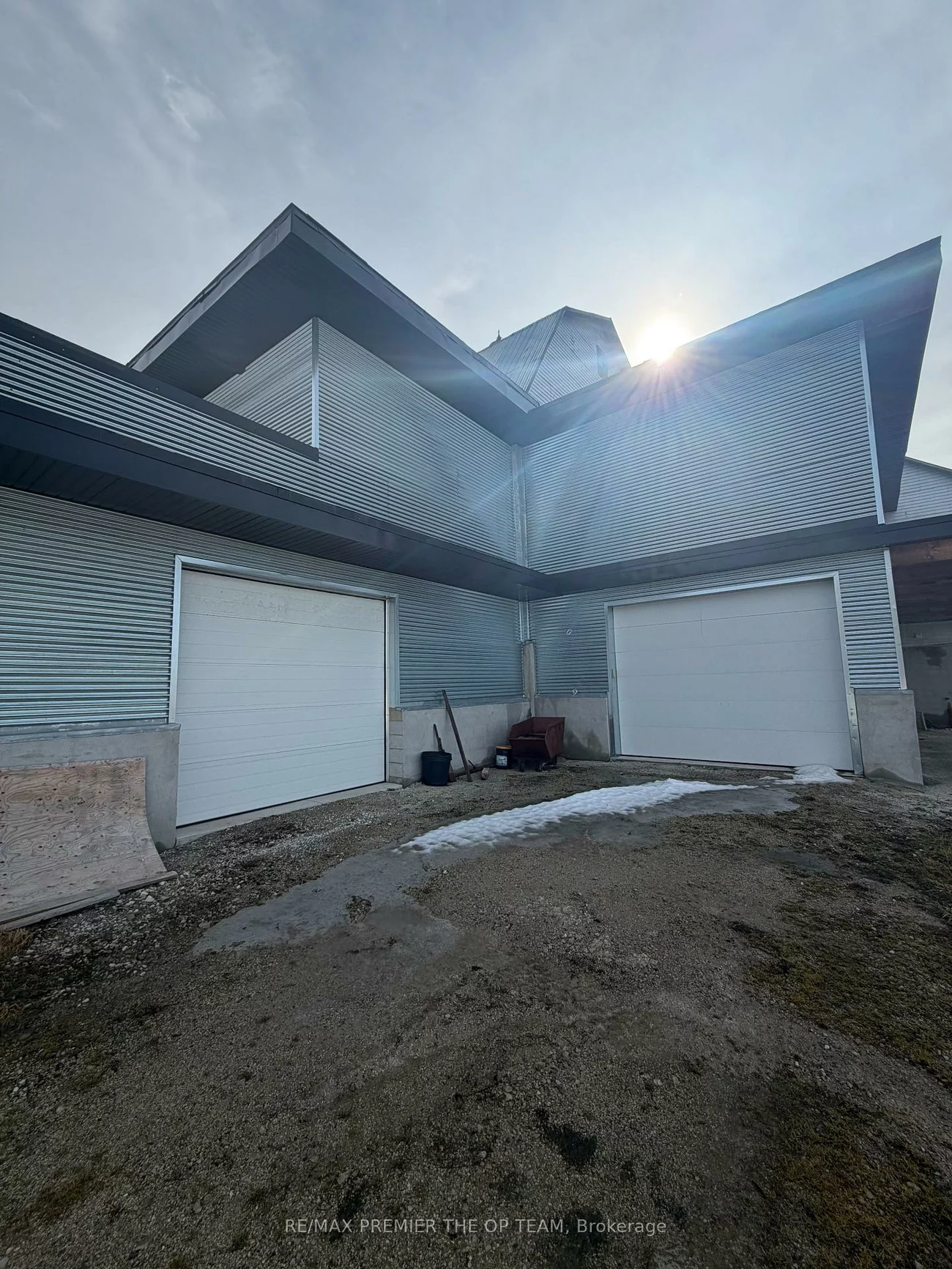 12490, Mill, Rural King, King