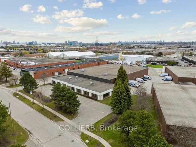 331, Amber, Milliken Mills West, Markham