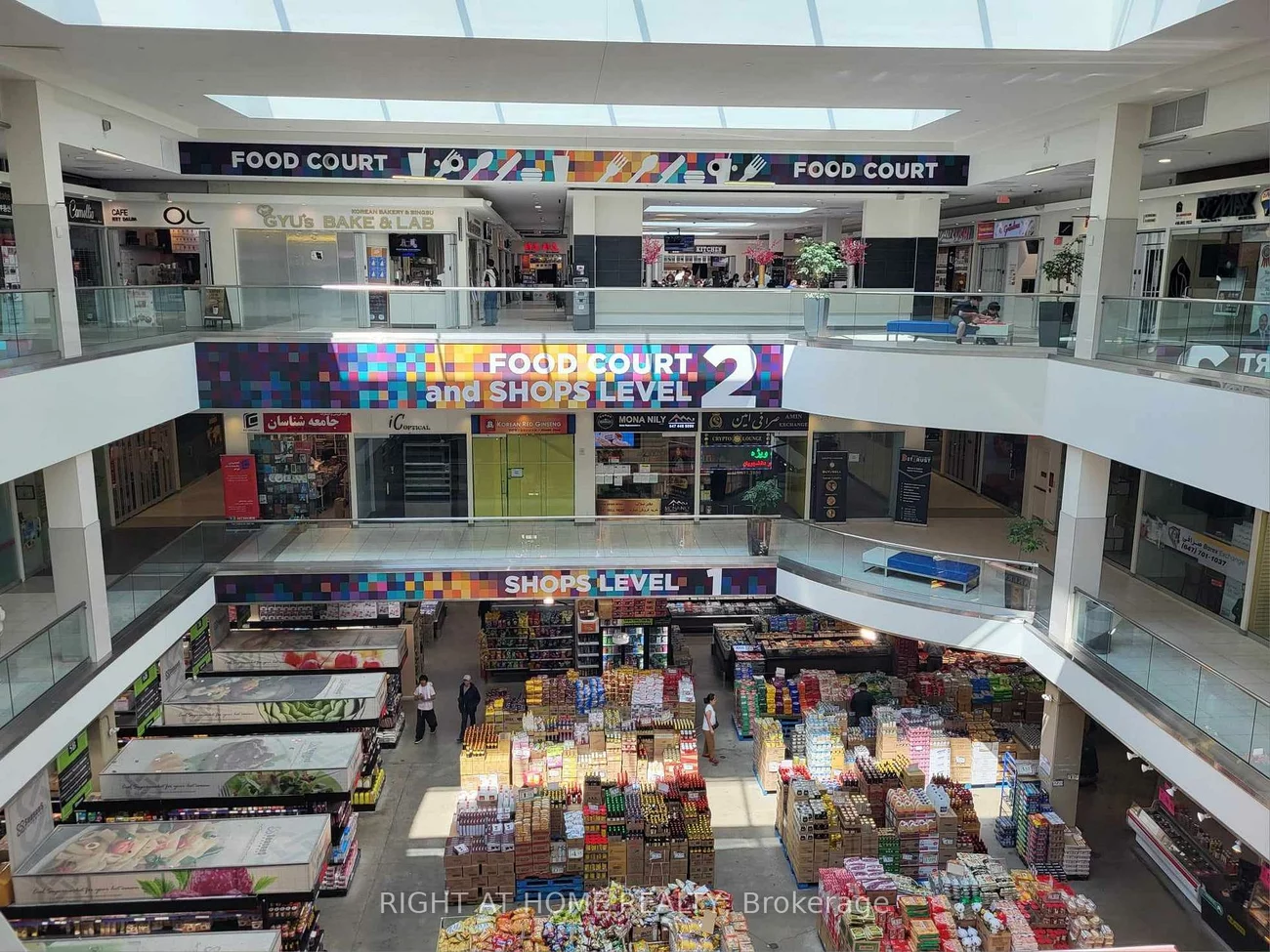 7181, Yonge, Thornhill, Markham