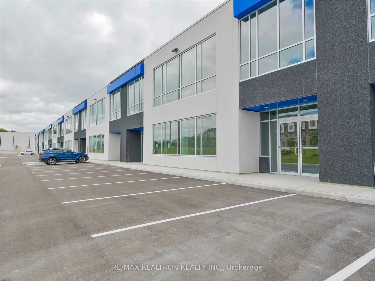 10950, Woodbine, Victoria Square, Markham