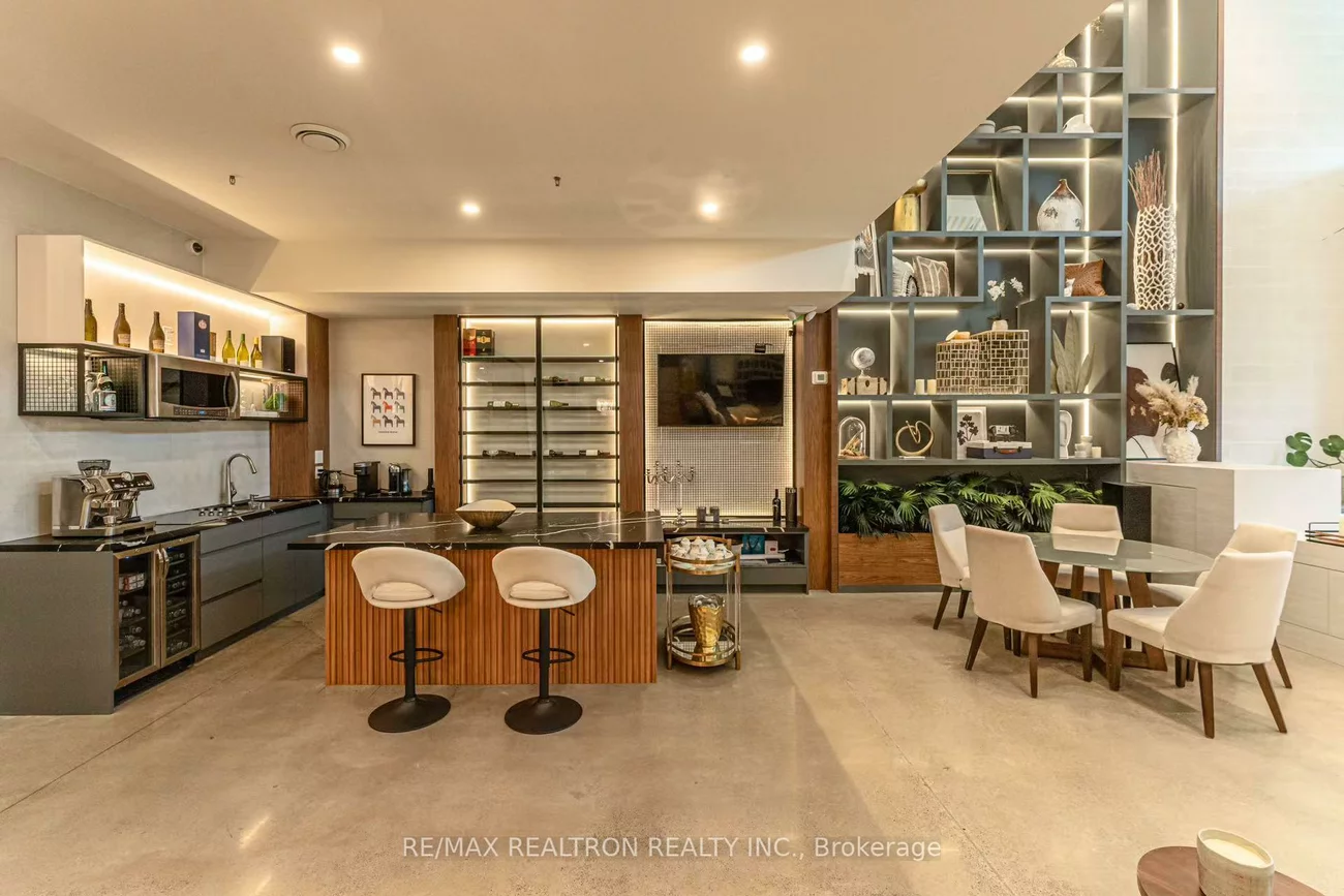10950, Woodbine, Victoria Square, Markham