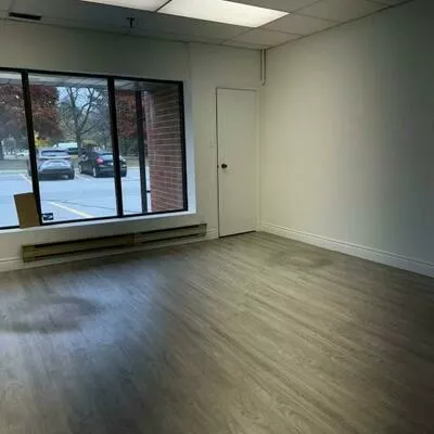 271, Amber, Milliken Mills West, Markham