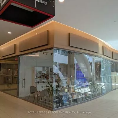 9390, Woodbine, Cachet, Markham