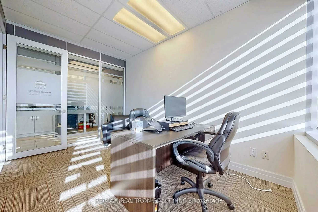 7191, Yonge, Thornhill, Markham