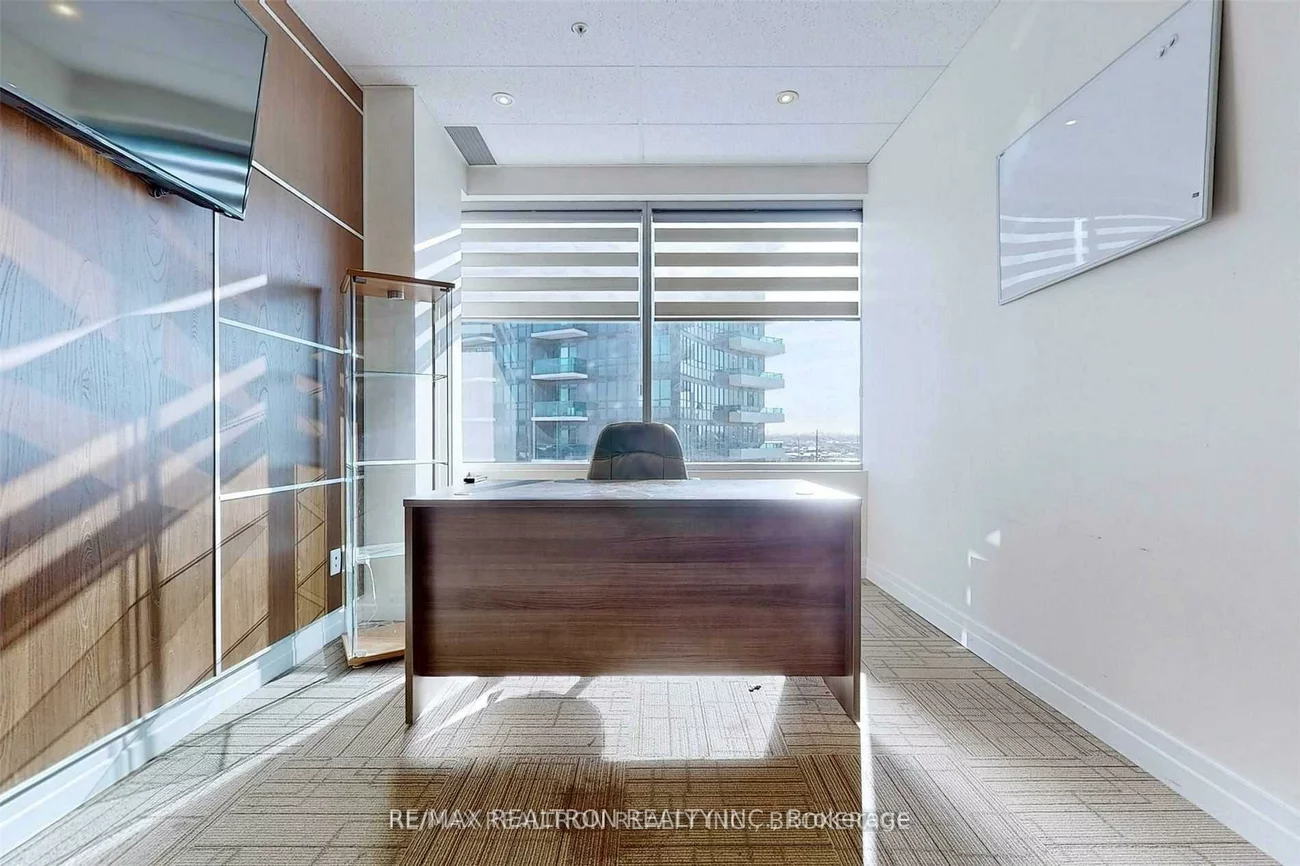 7191, Yonge, Thornhill, Markham