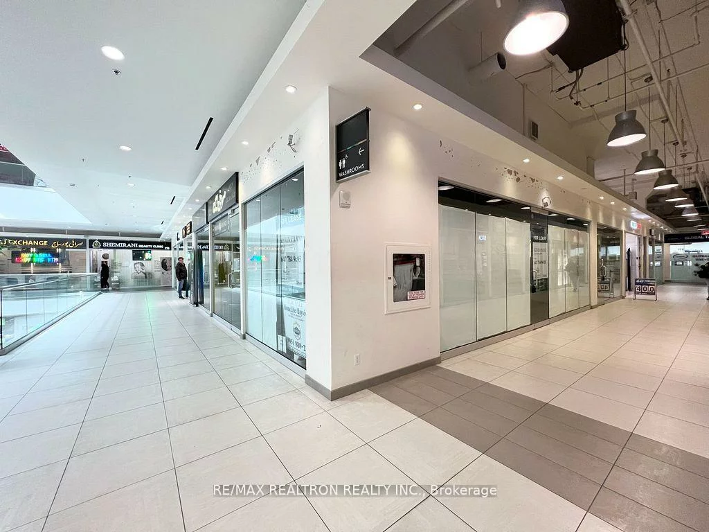 7181, Yonge, Grandview, Markham