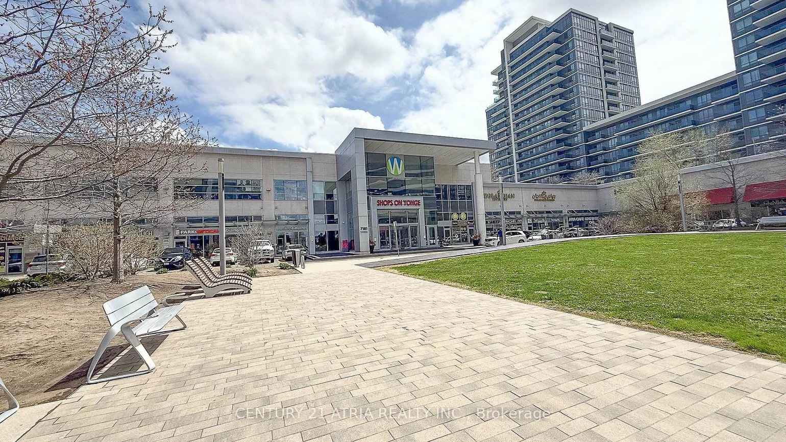 7181, Yonge, Thornhill, Markham