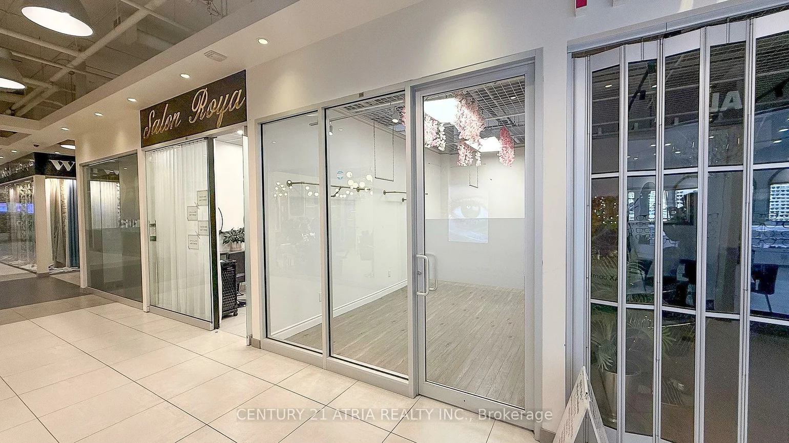 7181, Yonge, Thornhill, Markham