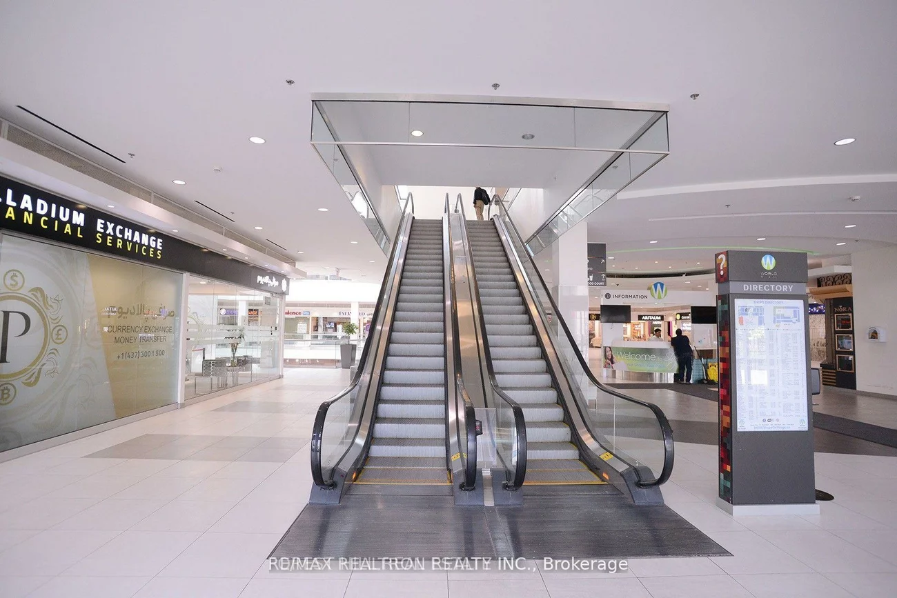7181, Yonge, Grandview, Markham