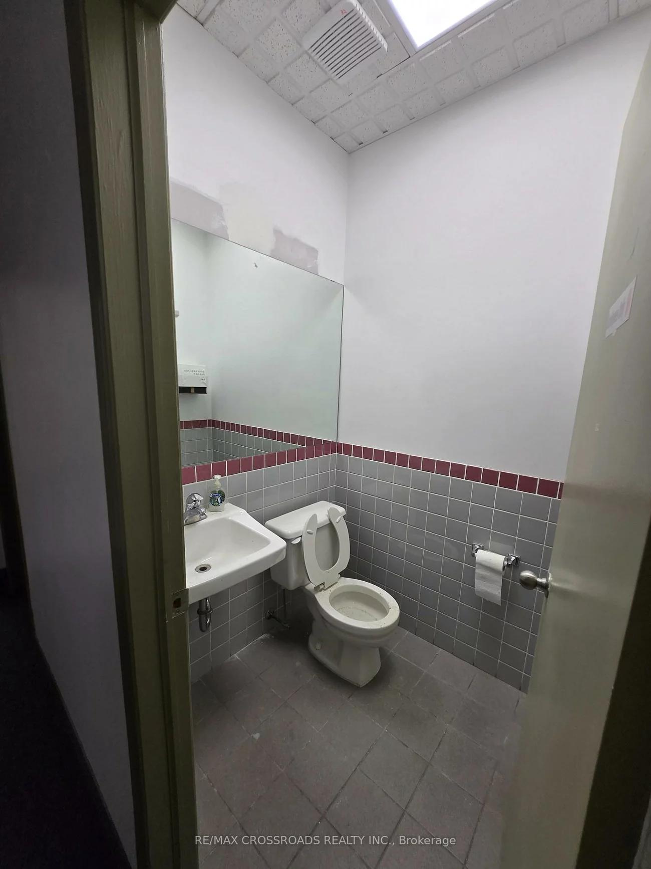 18, Crown Steel, Milliken Mills West, Markham