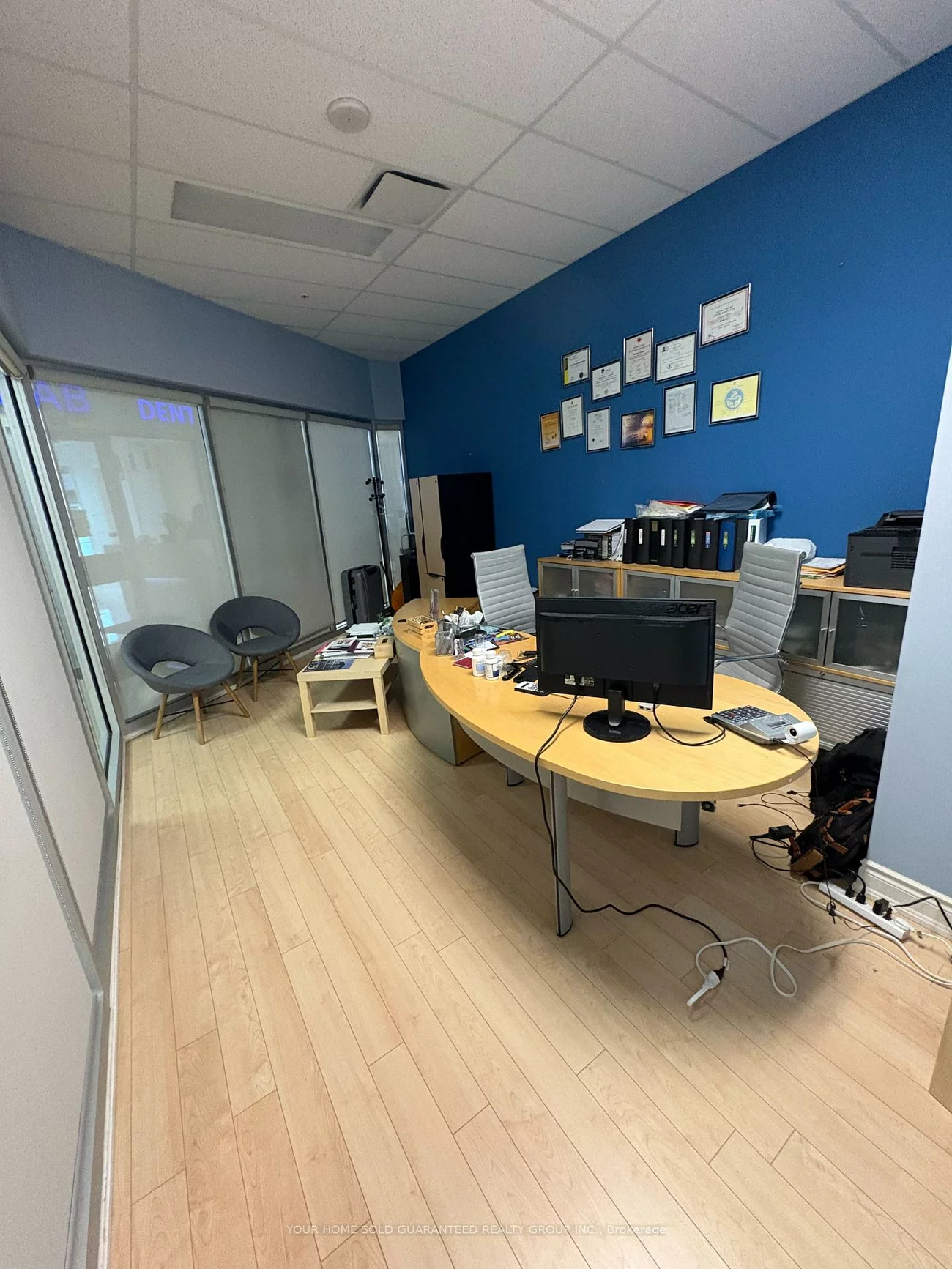 7163, YONGE, Thornhill, Markham