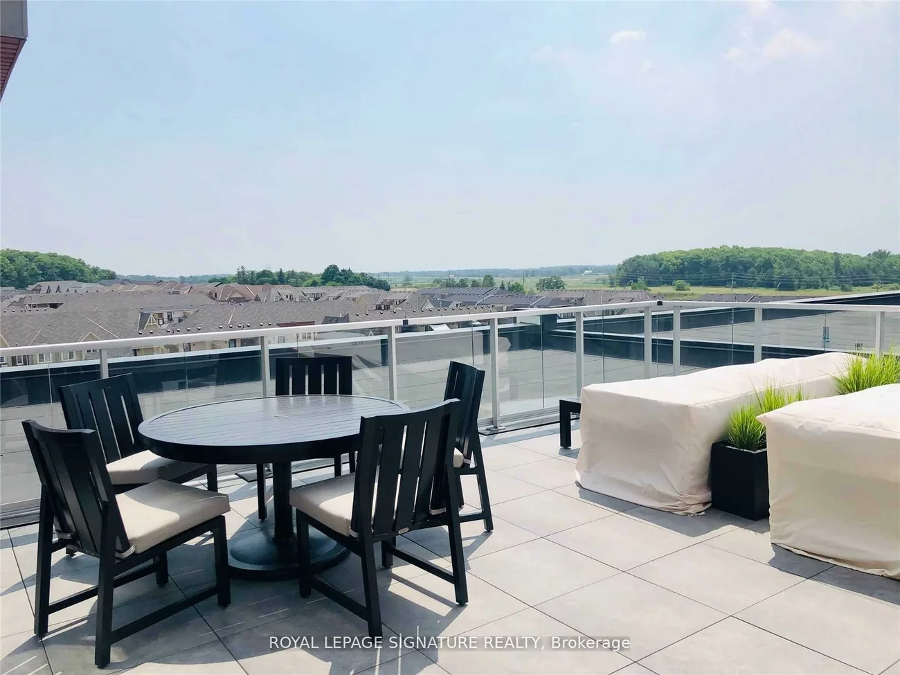 3330, Bur Oak, Cornell, Markham