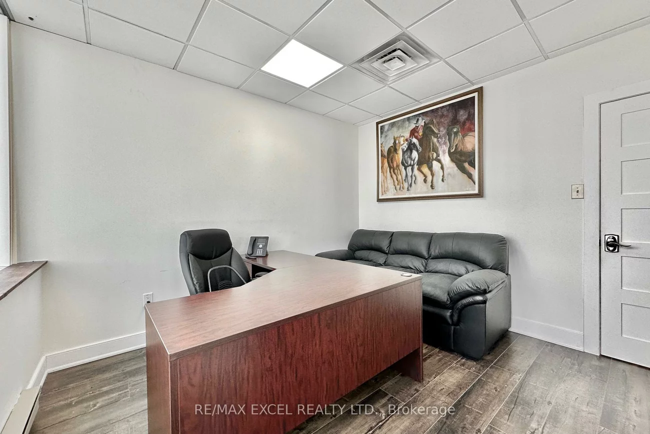 3950, 14th, Milliken Mills West, Markham