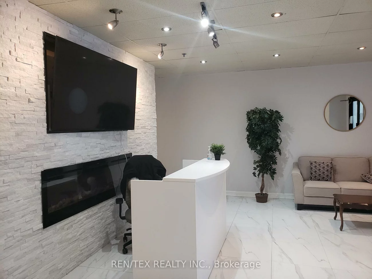 240, Riviera, Milliken Mills West, Markham