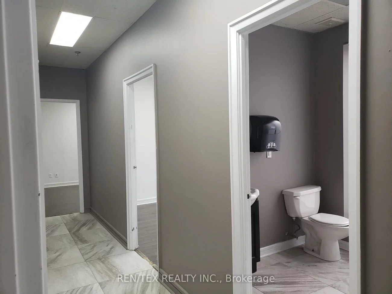 240, Riviera, Milliken Mills West, Markham