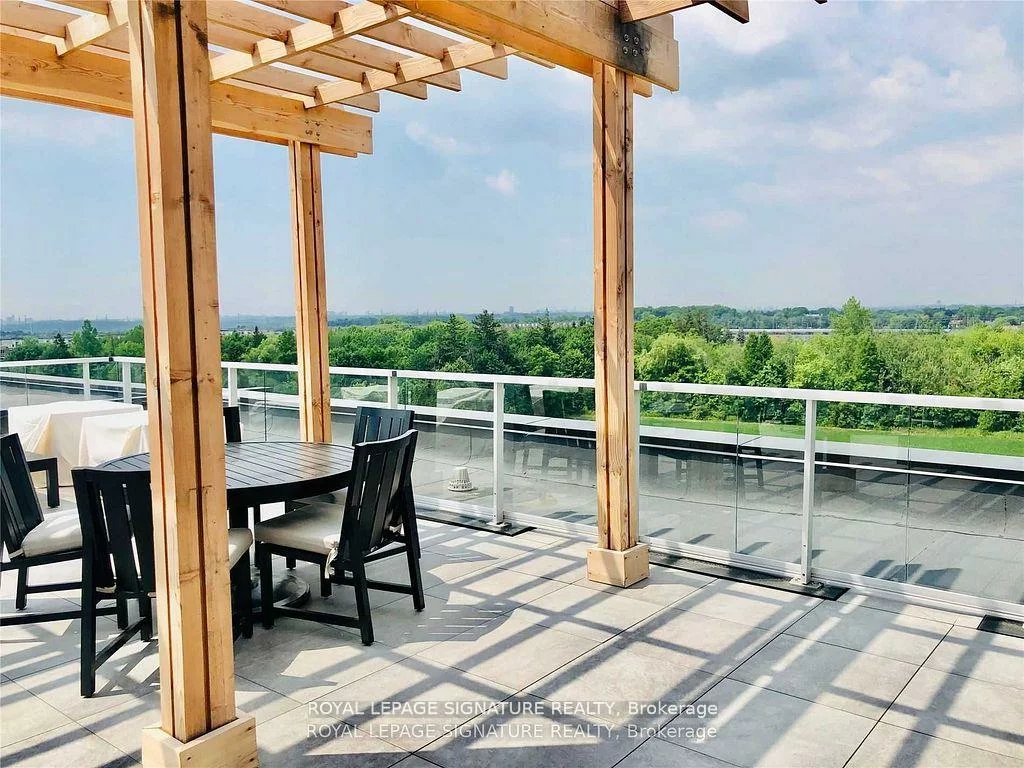 3330, Bur Oak, Cornell, Markham