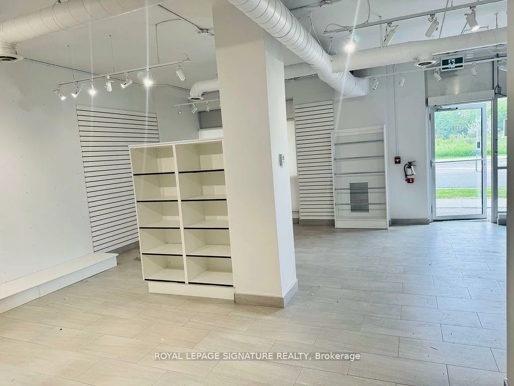 3330, Bur Oak, Cornell, Markham