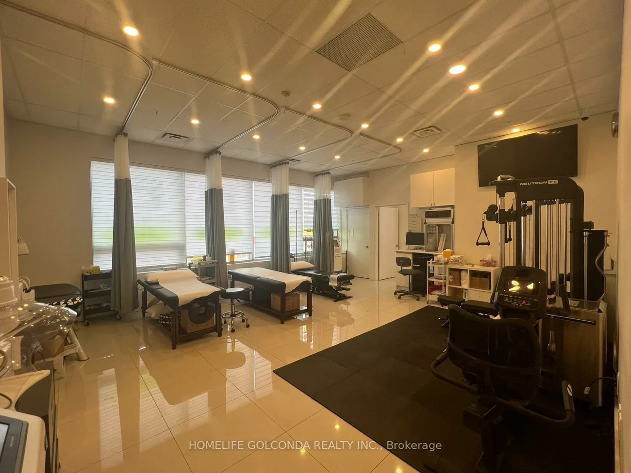 7163, Yonge, Grandview, Markham