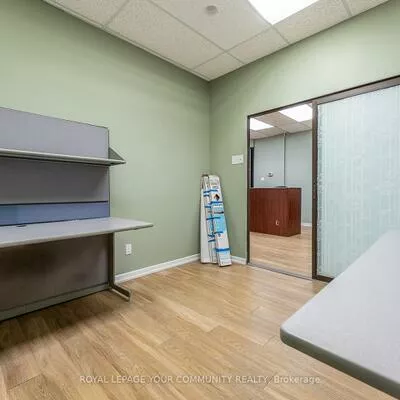 570, Hood, Milliken Mills West, Markham