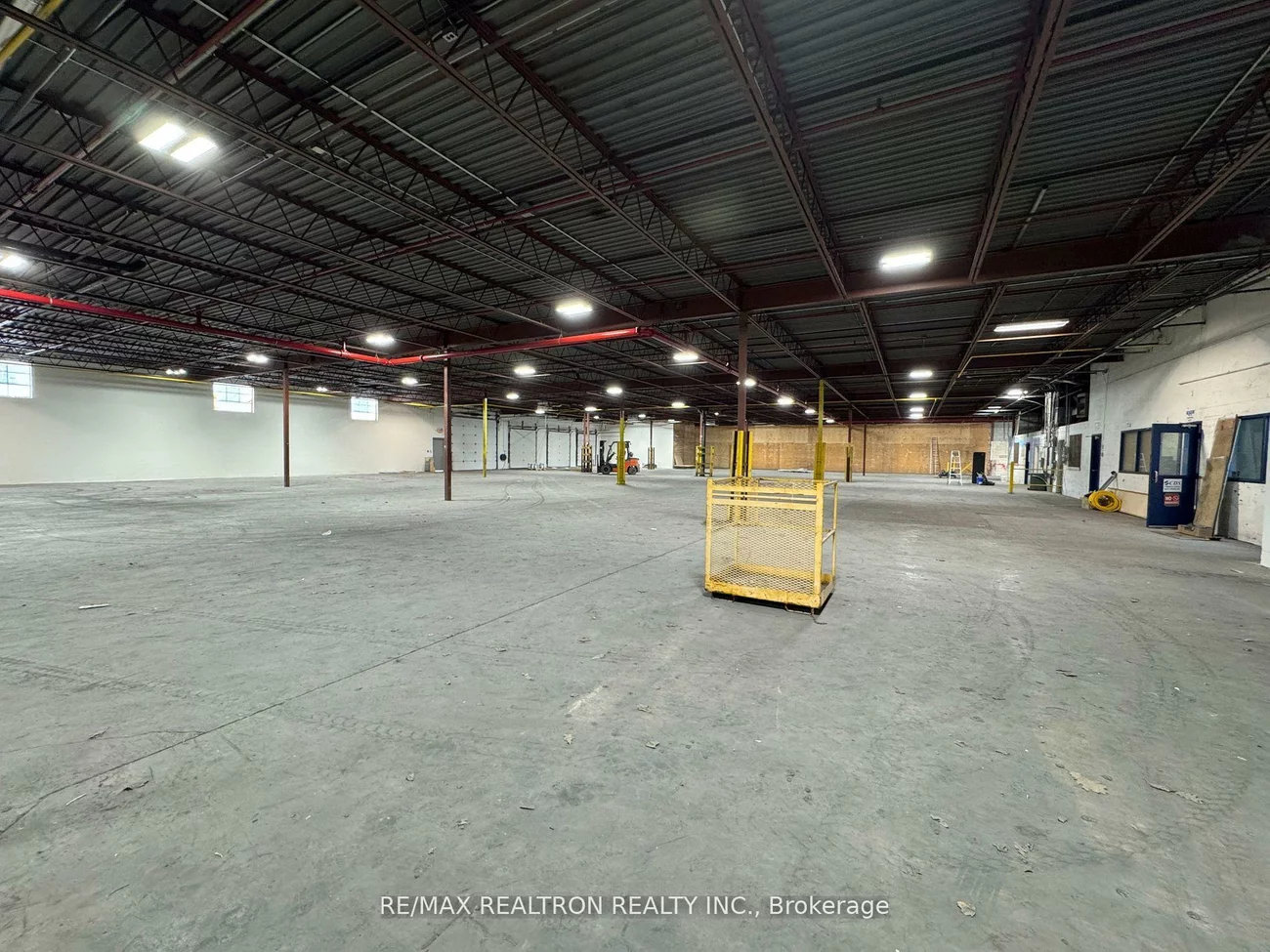 235, Don Park, Milliken Mills West, Markham