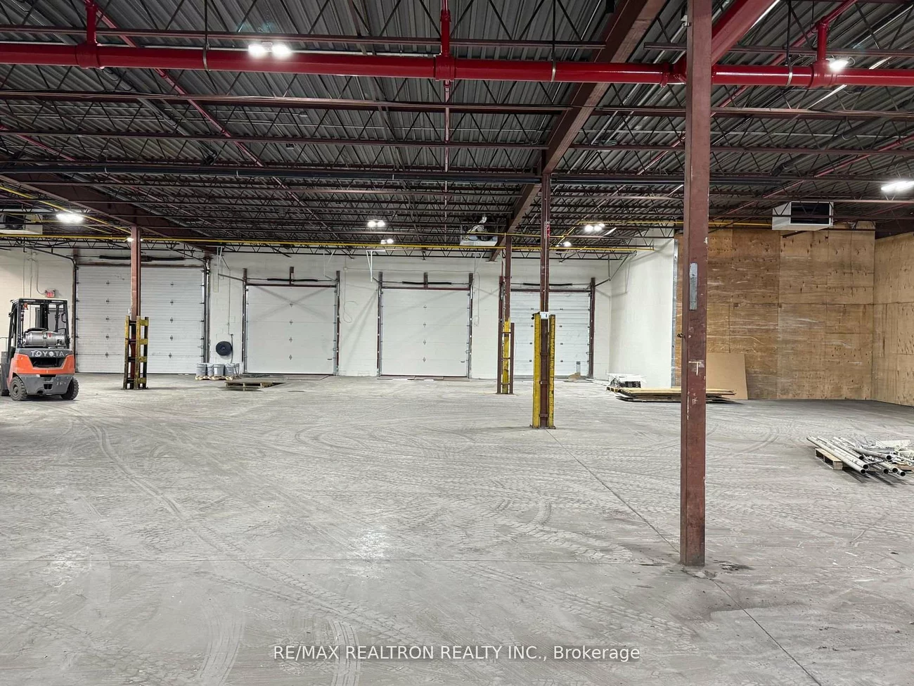 235, Don Park, Milliken Mills West, Markham