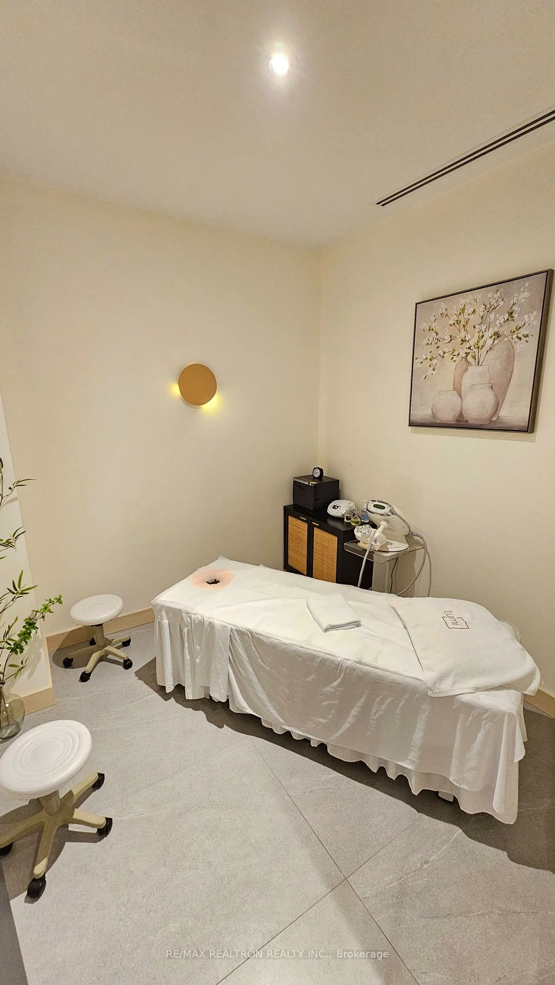 8365, Woodbine, Buttonville, Markham