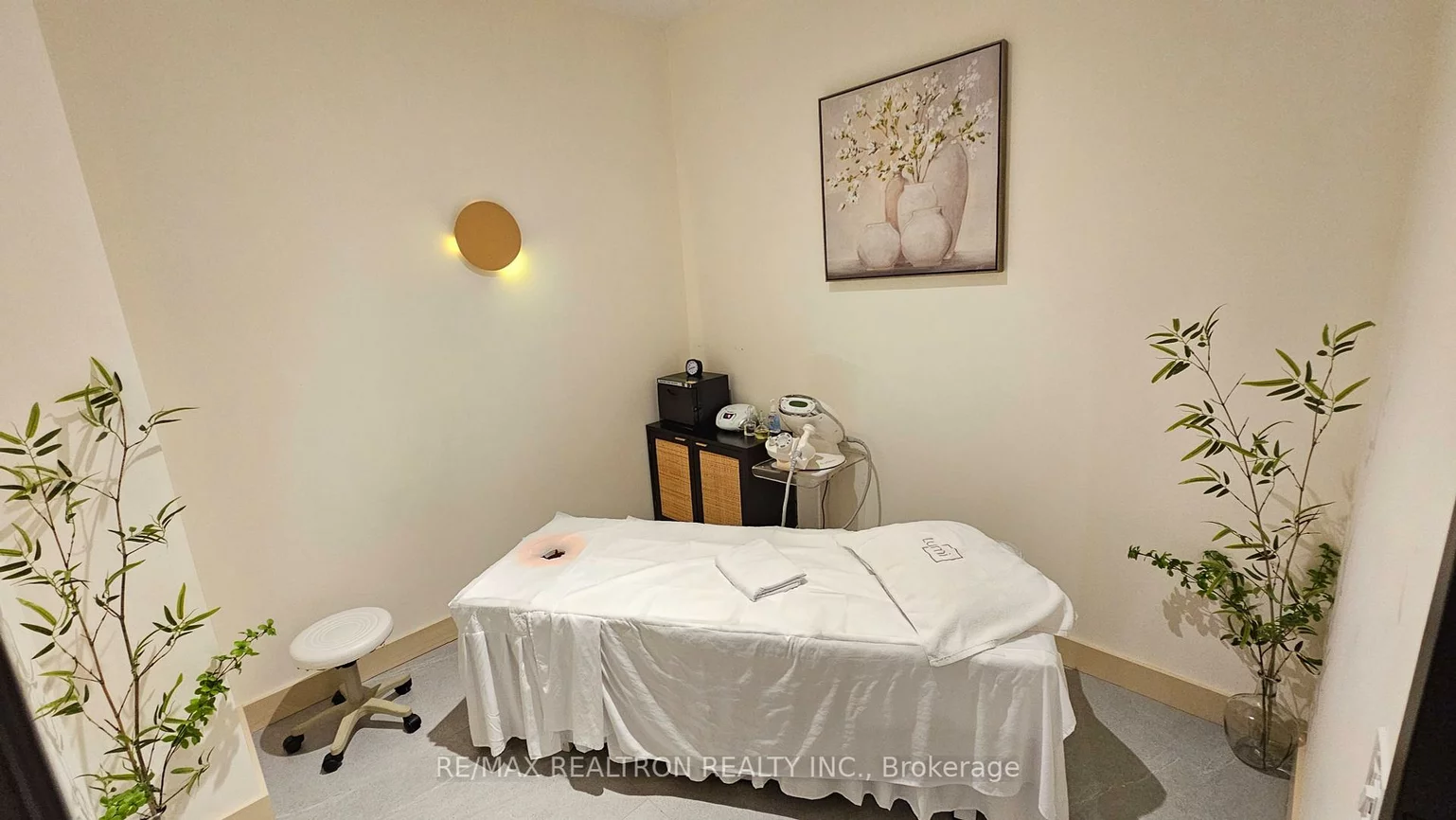 8365, Woodbine, Buttonville, Markham