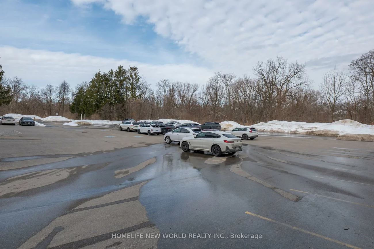 8901, Woodbine, Buttonville, Markham