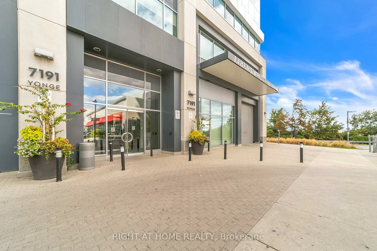 7191, Yonge, Thornhill, Markham