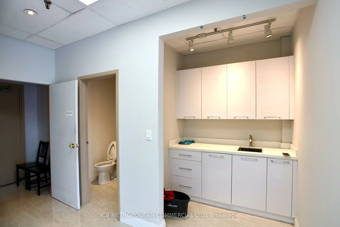 2600, John, Milliken Mills West, Markham