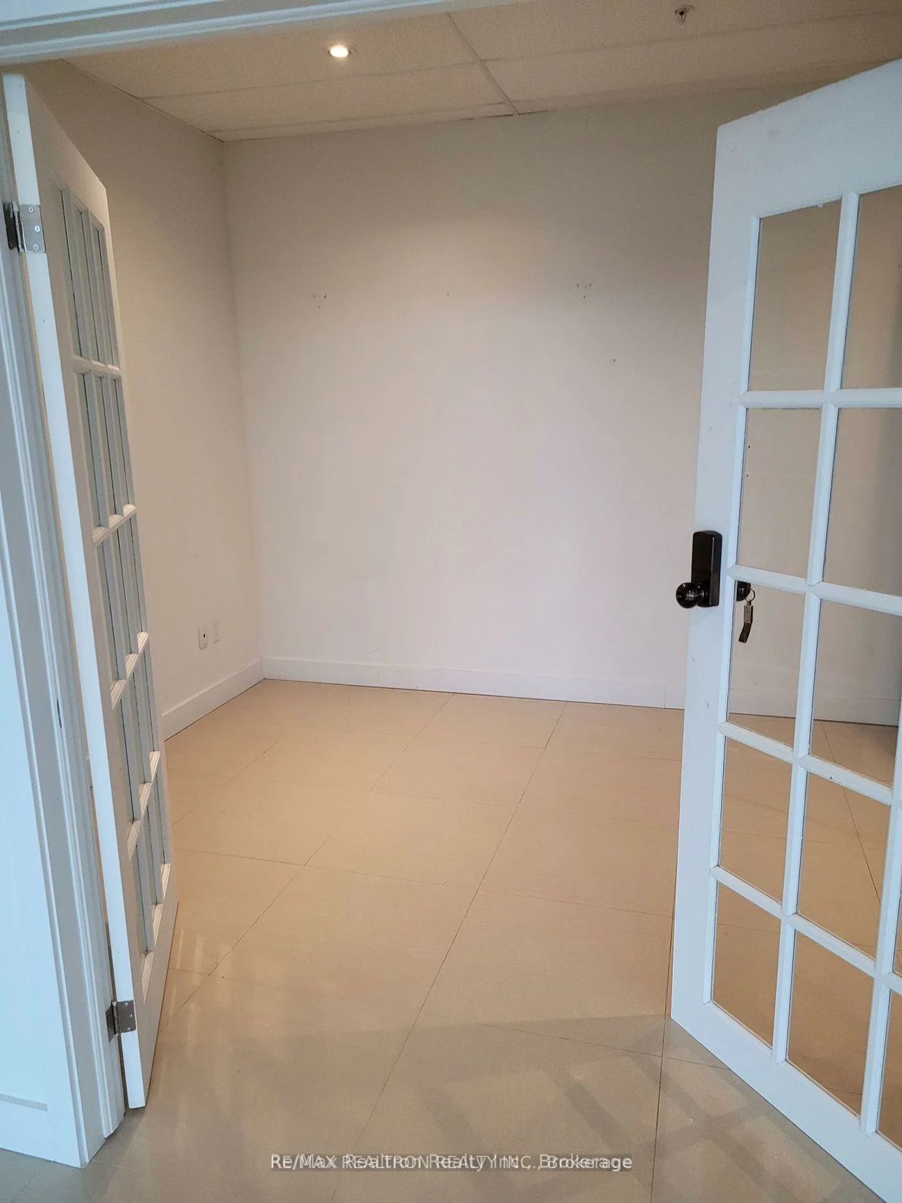 7191, Yonge, Thornhill, Markham