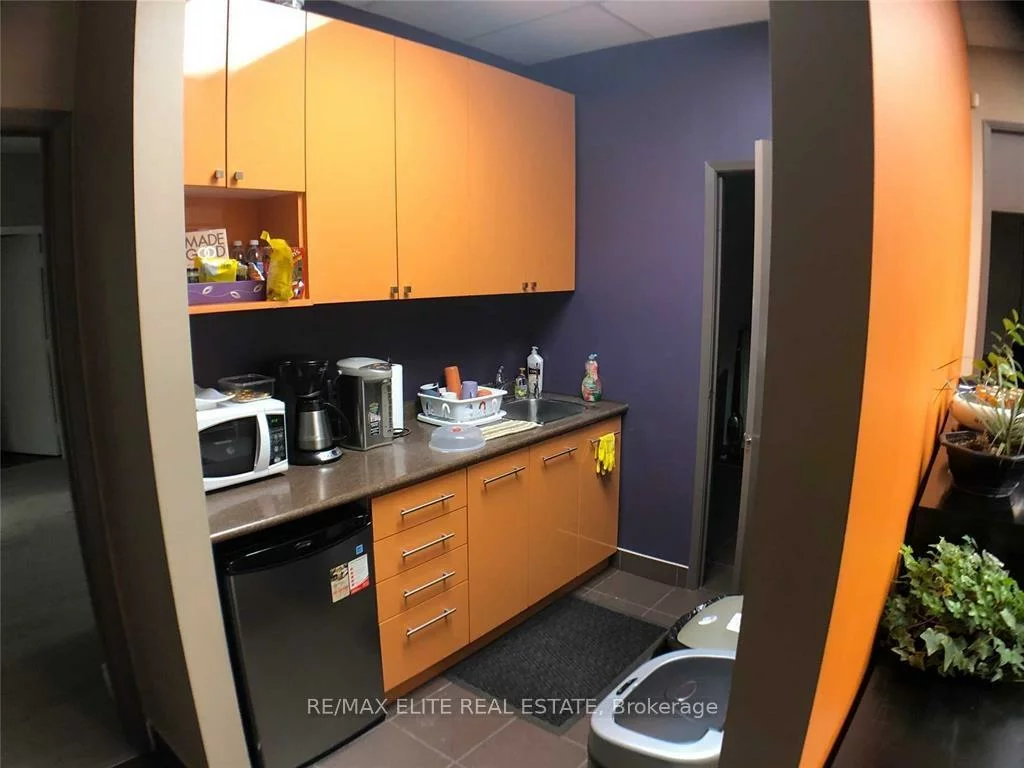 145, Royal Crest, Milliken Mills East, Markham