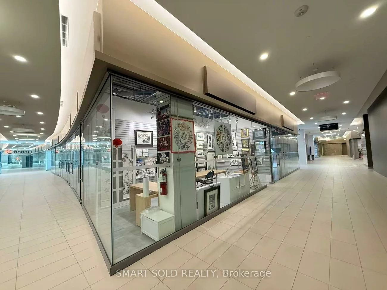 9390, Woodbine, Cachet, Markham