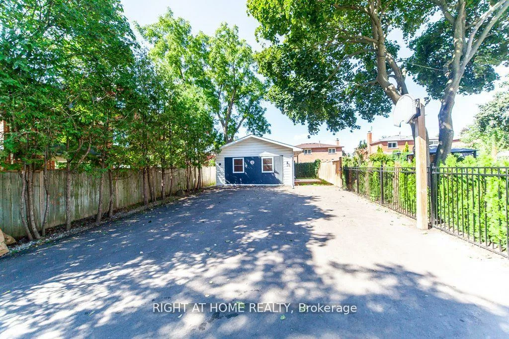 2, Peter, Old Markham Village, Markham