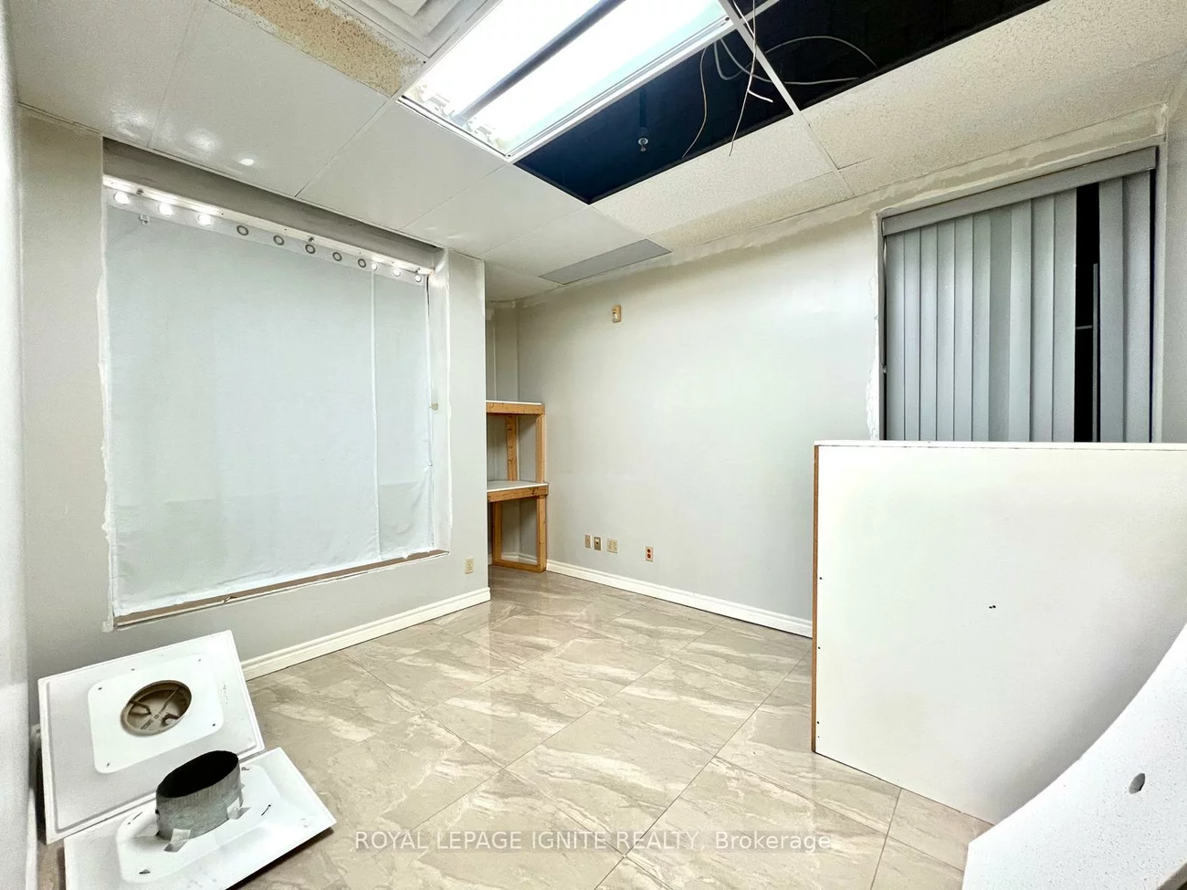 80, Travail, Middlefield, Markham